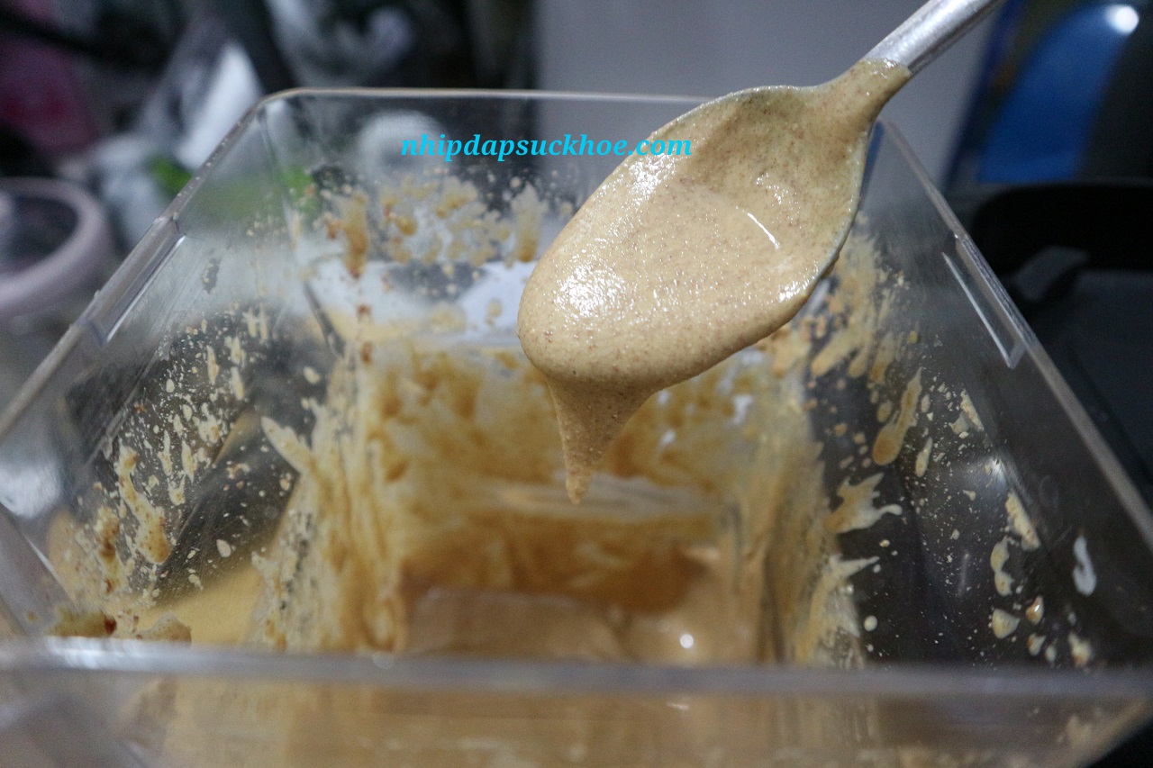 Cách làm bơ đậu phộng tại nhà ( chỉ 2 phút không đường, không dầu)