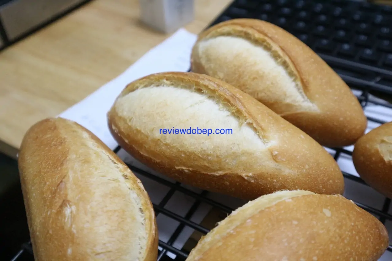 cách làm bánh mì việt nam vỏ mỏng có cánh cách làm bánh mì việt nam vỏ mỏng có cánh