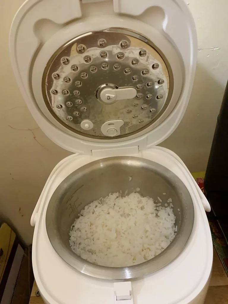review nồi cơm điện lòng inox
